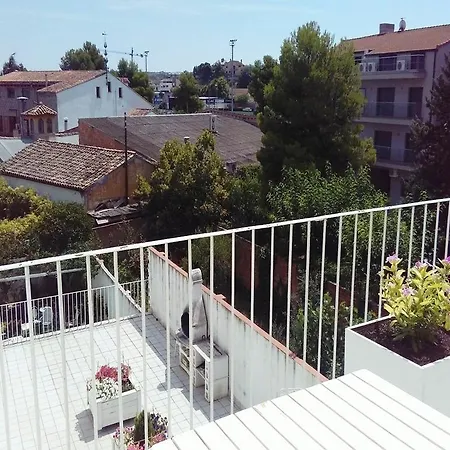 بيت ضيافة Habitacions Sant Pere Claver 2*